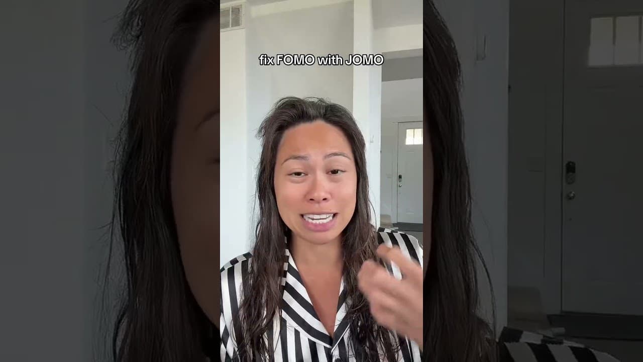 How I Turned FOMO Into JOMO (The Joy Of Missing Out)